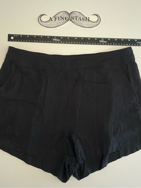 Old Navy Pants - Old Navy Casual Shorts XL Black High Rise Pull On OGC Soft Stretch Women's